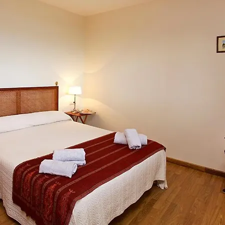 Sleeps 7 Pool Wifi וילה אויה
